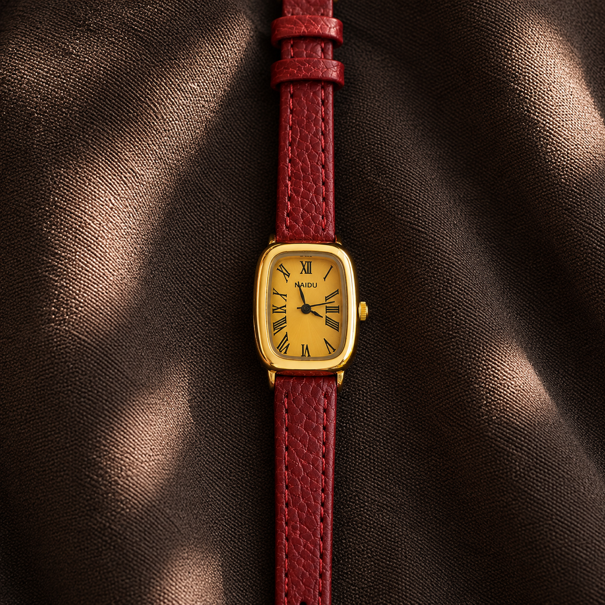 Naidu Vintage Roman Cushion Watch – Burgundy