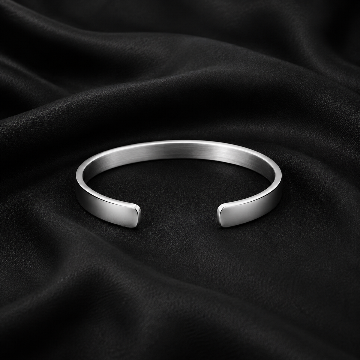 Classic Cuff Bracelet – Silver