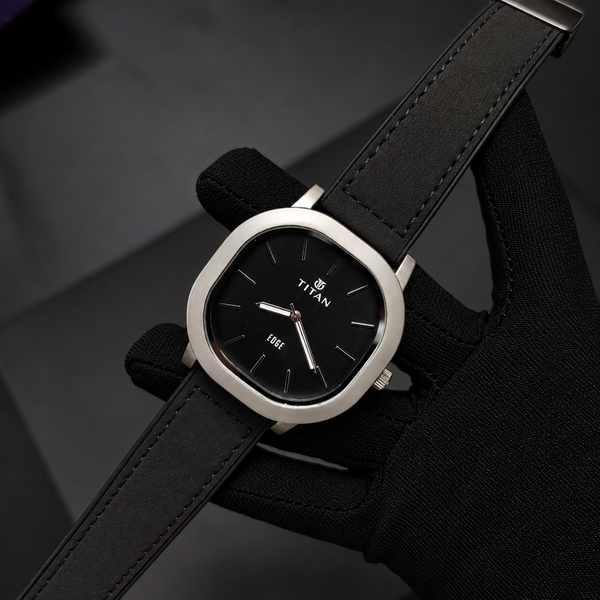 Titan Edge Minimalist Quartz Watch – Black