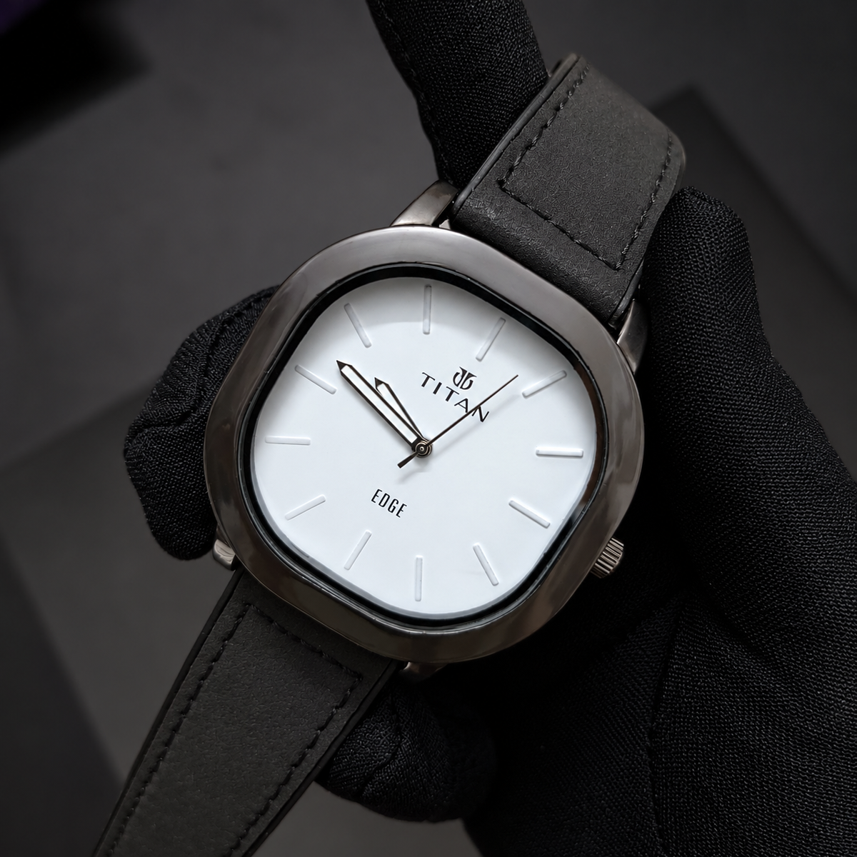Titan Edge Minimalist Quartz Watch