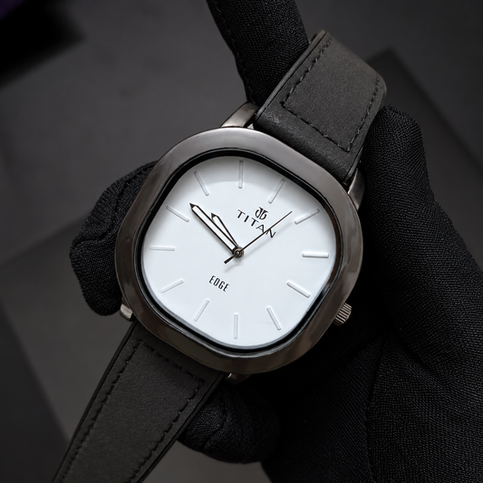 Titan Edge Minimalist Quartz Watch – Black / White