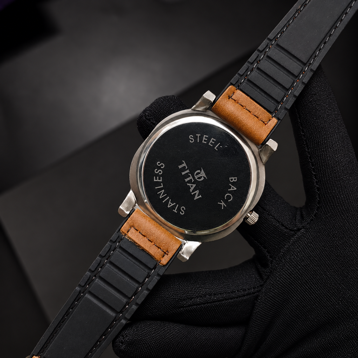 Titan Edge Minimalist Quartz Watch – Tan Brown / White