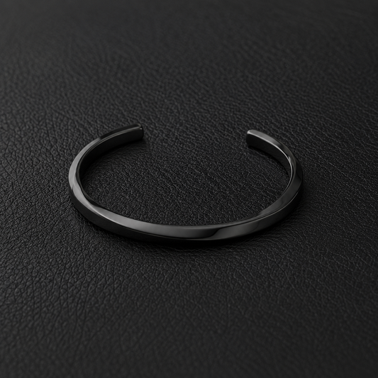 Twisted Cuff Bracelet – Black